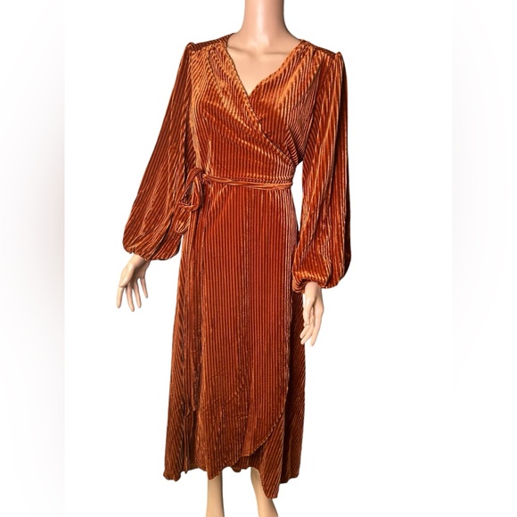 BERRYGO fall midi rust ribbed high long long sleeve V front wrap tie dress NWT - Picture 10 of 10